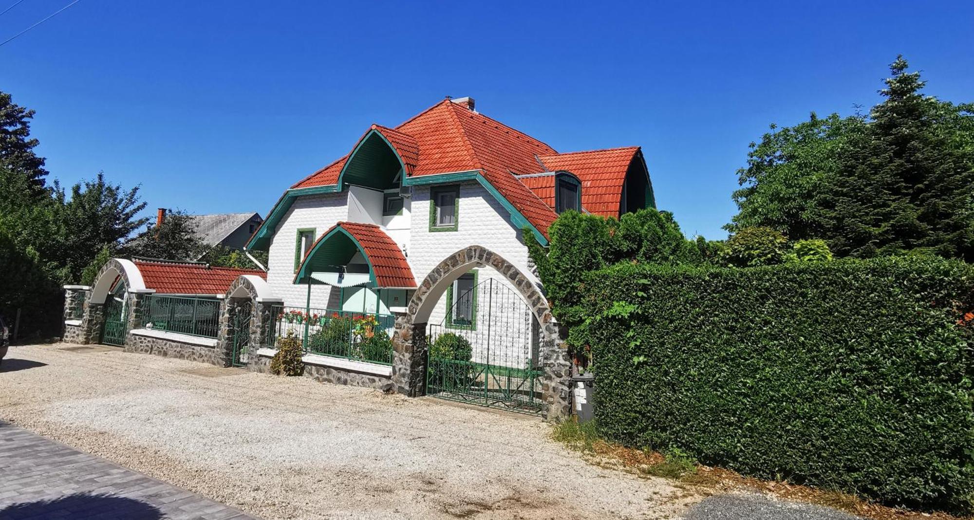 Dolce Villa Balaton Vonyarcvashegy Bagian luar foto